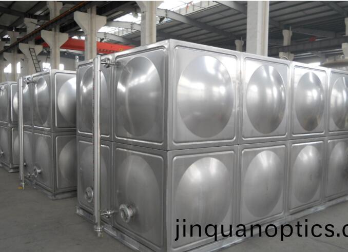 如何避(bi)免(mian)不(bu)鏽鋼生活(huo)水箱的水質受到(dao)汚染